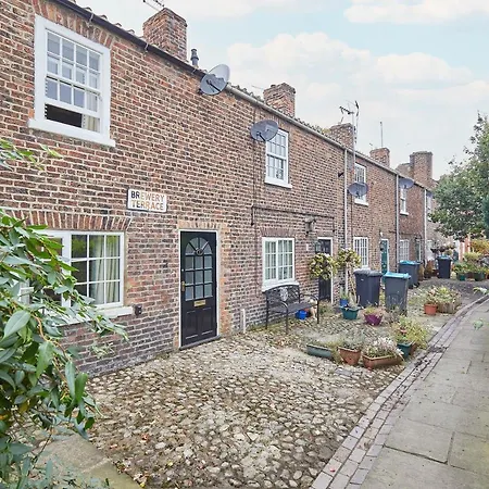 Host & - Rose Holiday home *